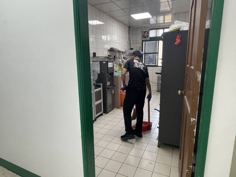 後龍維護良好的備勤環境 落實廳舍環境大掃除
