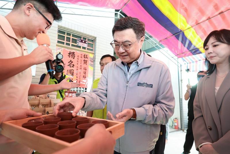 訪視雲林青農創業成果 卓揆盼複製成功經驗 完善青農輔導與糧食儲備體系