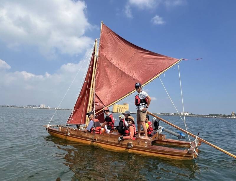 海洋委員會深耕海洋文化 大鵬灣造舟揚帆掀起全民親海熱潮