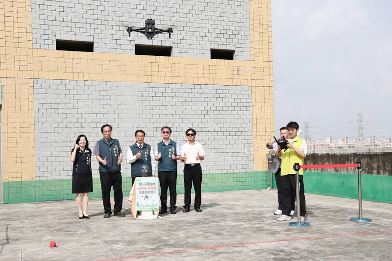 台南導入無人機輔助稅務清查　黃偉哲：年省人力5000小時、提升精準度