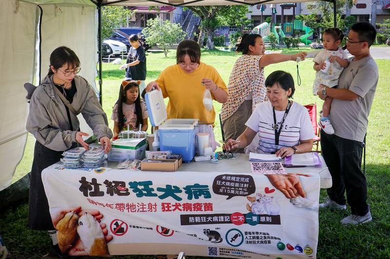 萌寵齊聚幸福宜蘭寵物嘉年華 寵物登記及狂犬病疫苗守護毛孩