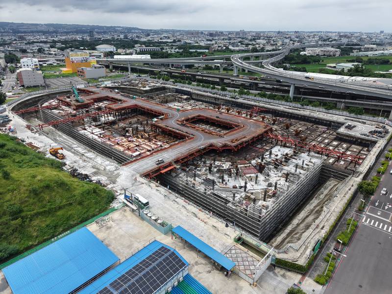 台中巨蛋進入主體工程「進度超標」 朝119年完工邁進