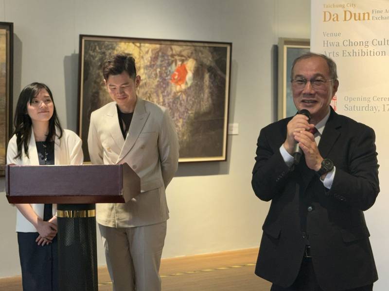大墩美展首度前進新加坡 60件「大墩獎」典藏作品登場