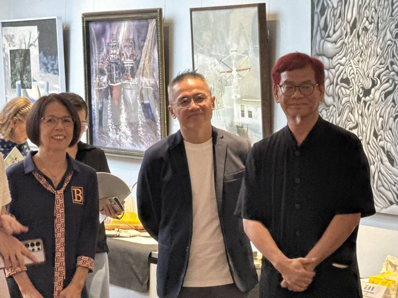 大墩美展首度前進新加坡 60件「大墩獎」典藏作品登場
