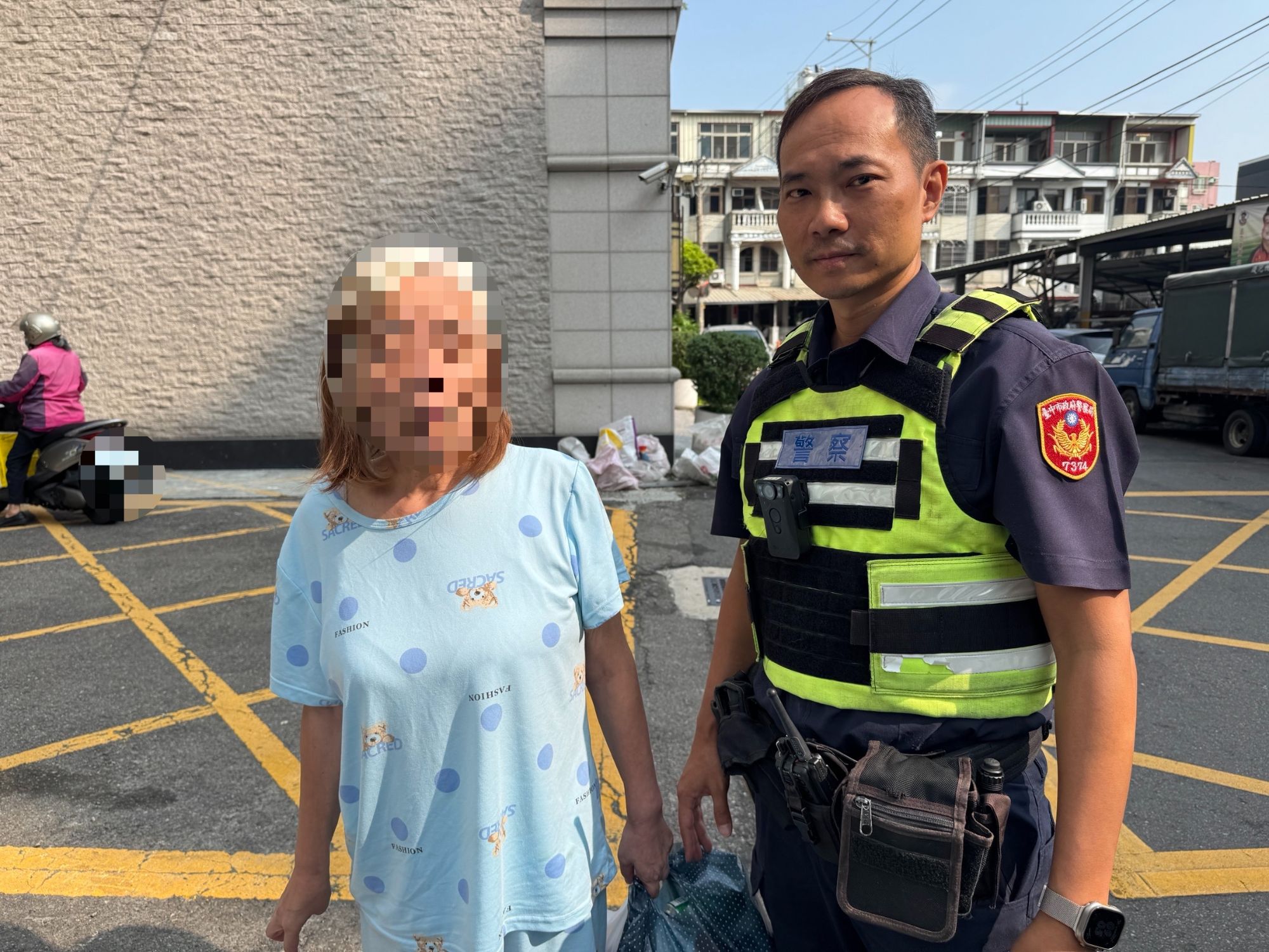 員警協助迷途王姓婦人