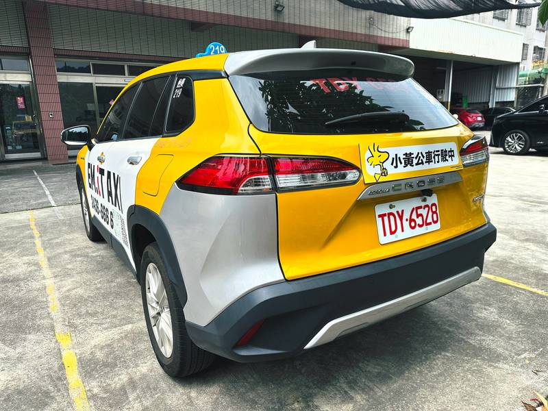 Snoopy陪你搭小黃!中市26條偏鄉公車換新裝 全程免費搭乘