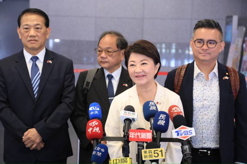 28小時燕子來回沖繩！盧市長率66對新人高空證婚、城市外交及關懷台商