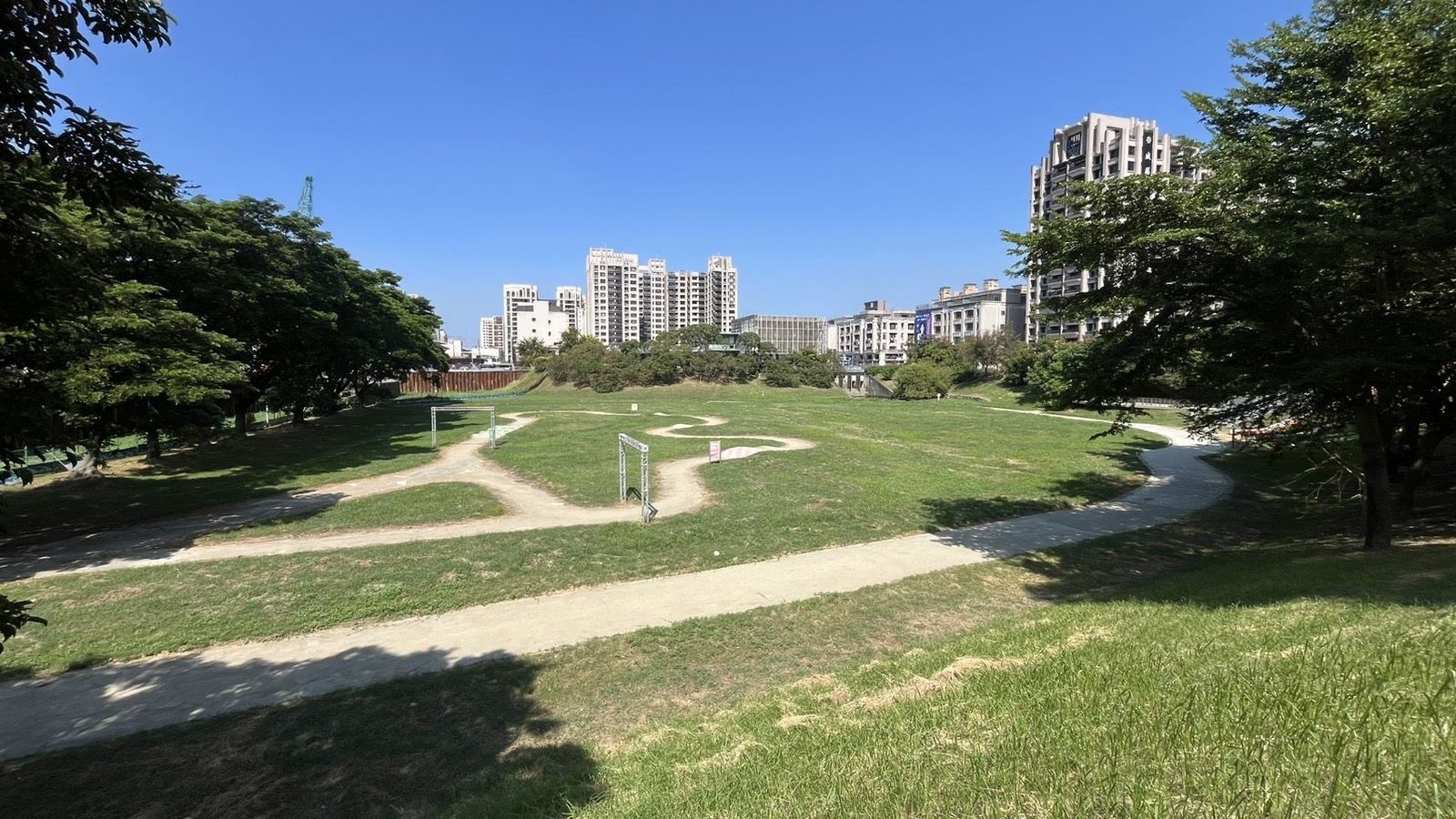 嚴防薔琵颱風外環流降雨 市長陳其邁要求強化山區平地沿海防災應變