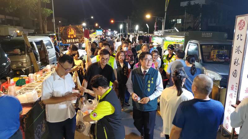 臺南攤販管理再升級 市府修法新增展延及納管條款兼顧攤商權益與公共利益