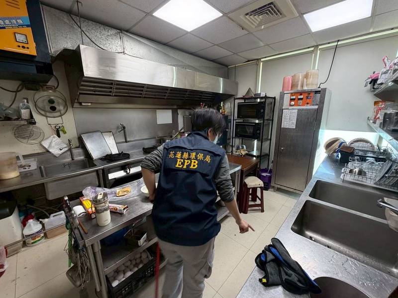 花蓮環保局每年不定期查核油水分離設施 縣長籲餐飲業者守護河川