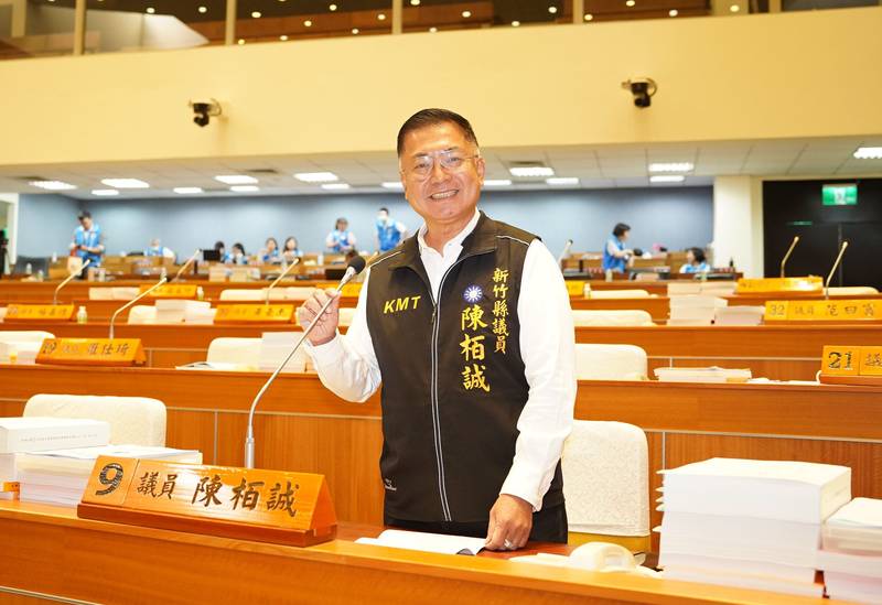 陳栢誠縣政總質詢 關切湖口交通、醫療及球場安全