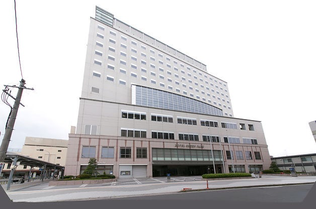 三重津市Hotel Green Park津11月12日香檳餐會 6種Montaudon配特製套餐