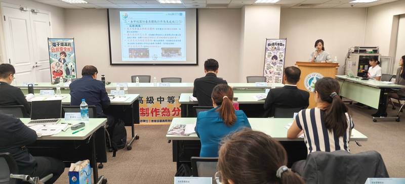 行政院季連成政委聆聽教學現場意見 深化校園毒品防制交流