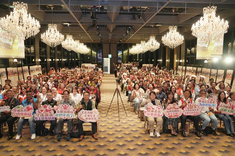 52處績優文健站獲表揚展現文化照顧成果