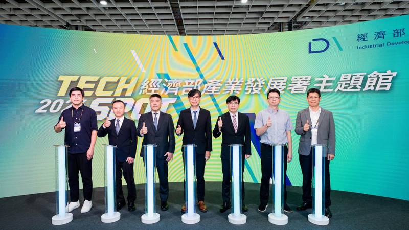 TAITRONICS 2026產發署主題館登場 65項創新技術帶動產值逾342億 安恩嘉攜荷蘭智慧碼頭系統龍頭廠商 落地鹿特丹港搶攻國際商機