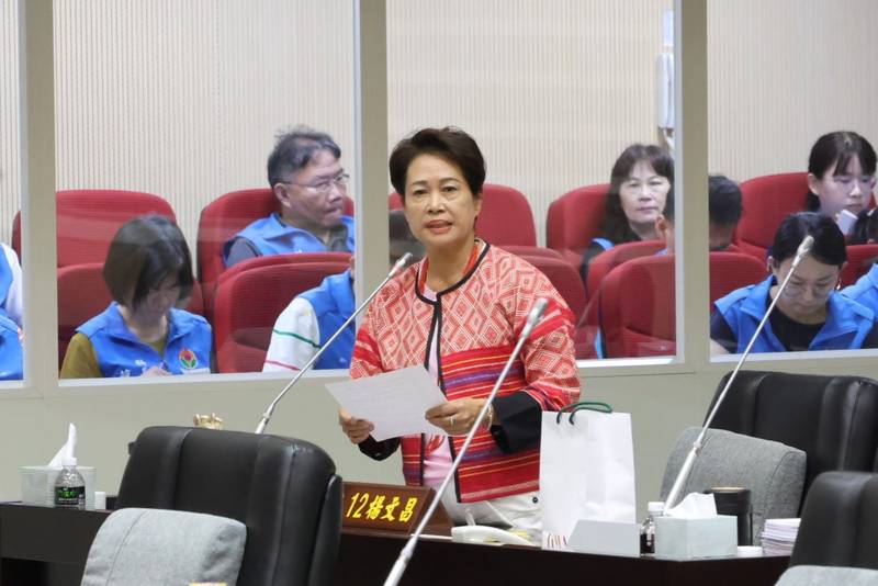 孫素娥、劉美蘭、楊文昌總質詢 縣長承諾提升原鄉交通建設
