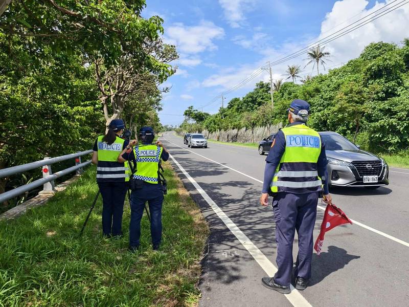 光復節連假將至 成功警提前部署交通疏導勤務 熱門景點加強交通疏導