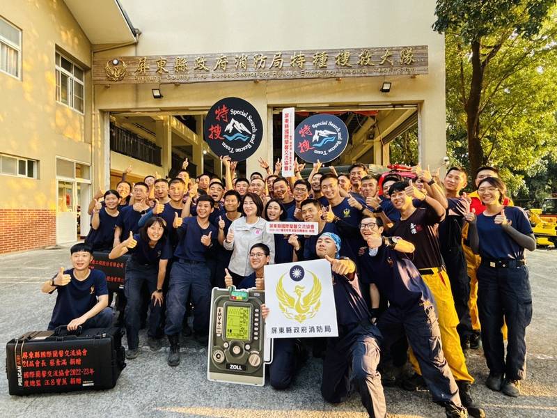屏東蘭馨協會捐118萬救援醫療裝備 周春米感謝支持特搜
