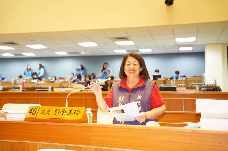 彭余美玲總質詢關注竹東建設 二重交流道預計11月底提報中央