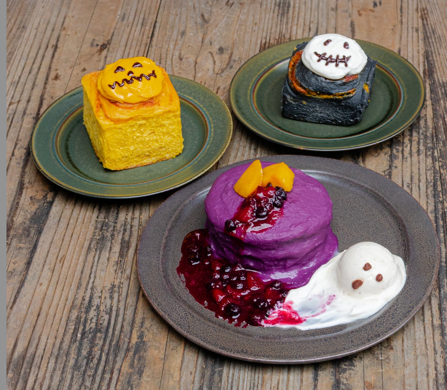 埼玉川口植物系咖啡廳「CRAFT HALLOWEEN」至10月31日 自己用巧克力筆畫幽靈臉