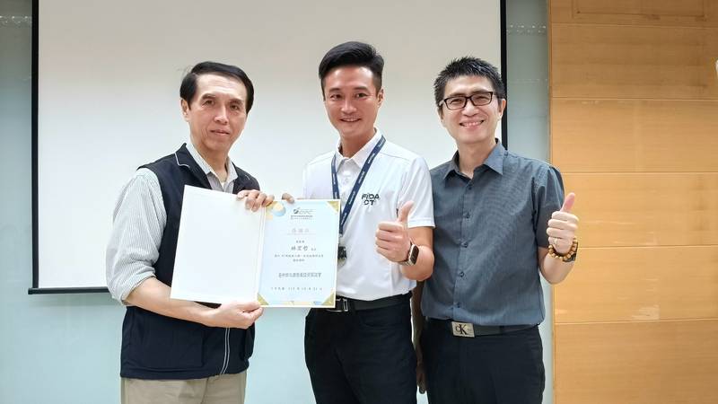 中市工策會AI無人機商機講座 帶領業者體驗無人機足球科技魅力