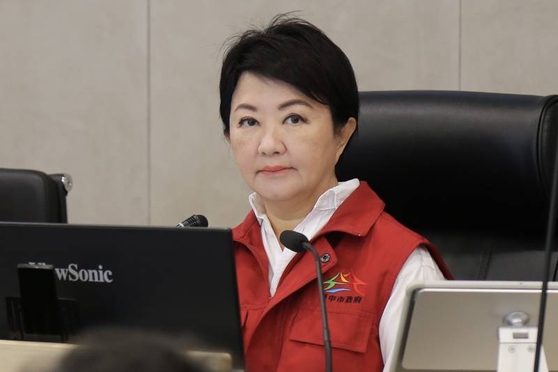 中市仍處薔琵暴風半徑內 盧市長坐鎮指揮 全府持續戒備、加速搶修復原