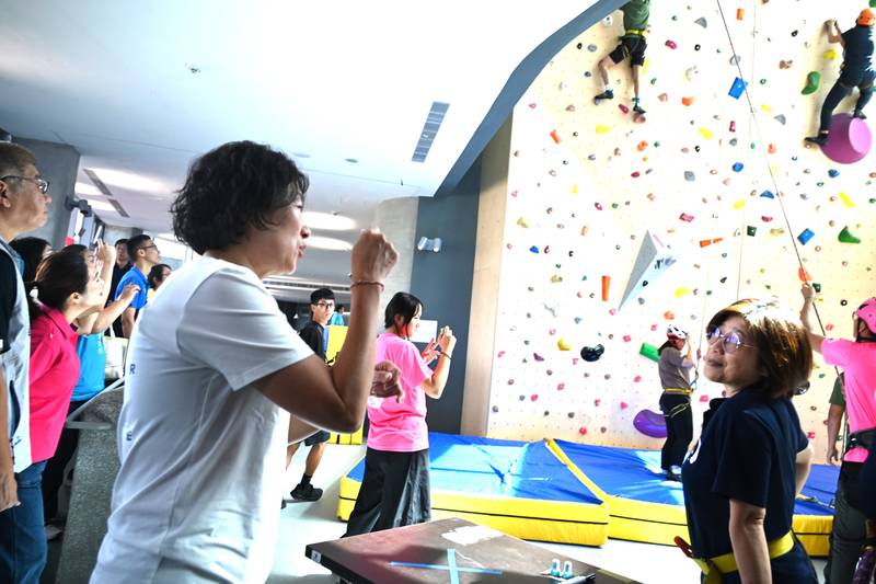 臺東全民運動館開幕!饒慶鈴:打造全齡共融新據點