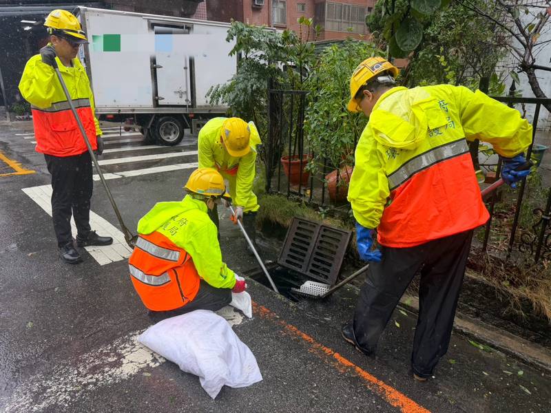 薔琵颱風陸警解除 台中跨局處復原 建設局搶修逾8成