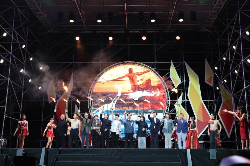 火神祭首度攜手浪人祭 黃偉哲邀民眾體驗漁光島藝術盛宴