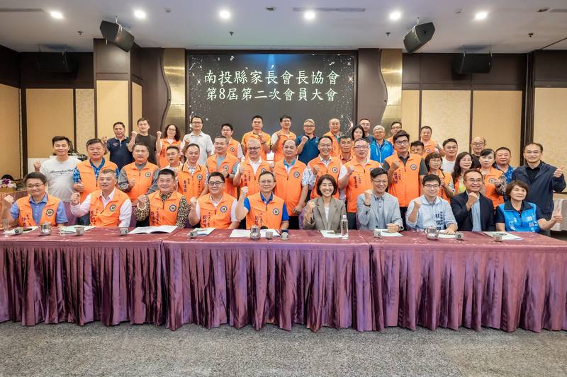 家長會長協會會員大會　許縣長感謝協會力挺教育政策