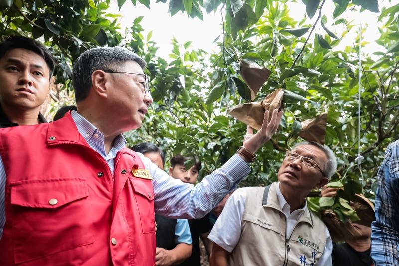 卓榮泰勘查宜蘭農損　從優從速從寬辦理救助加速復耕
