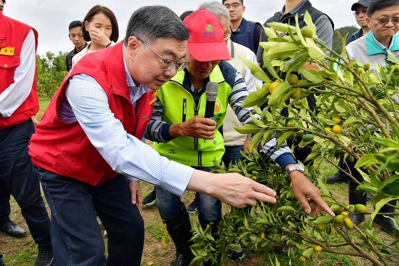 卓榮泰勘查宜蘭農損　從優從速從寬辦理救助加速復耕