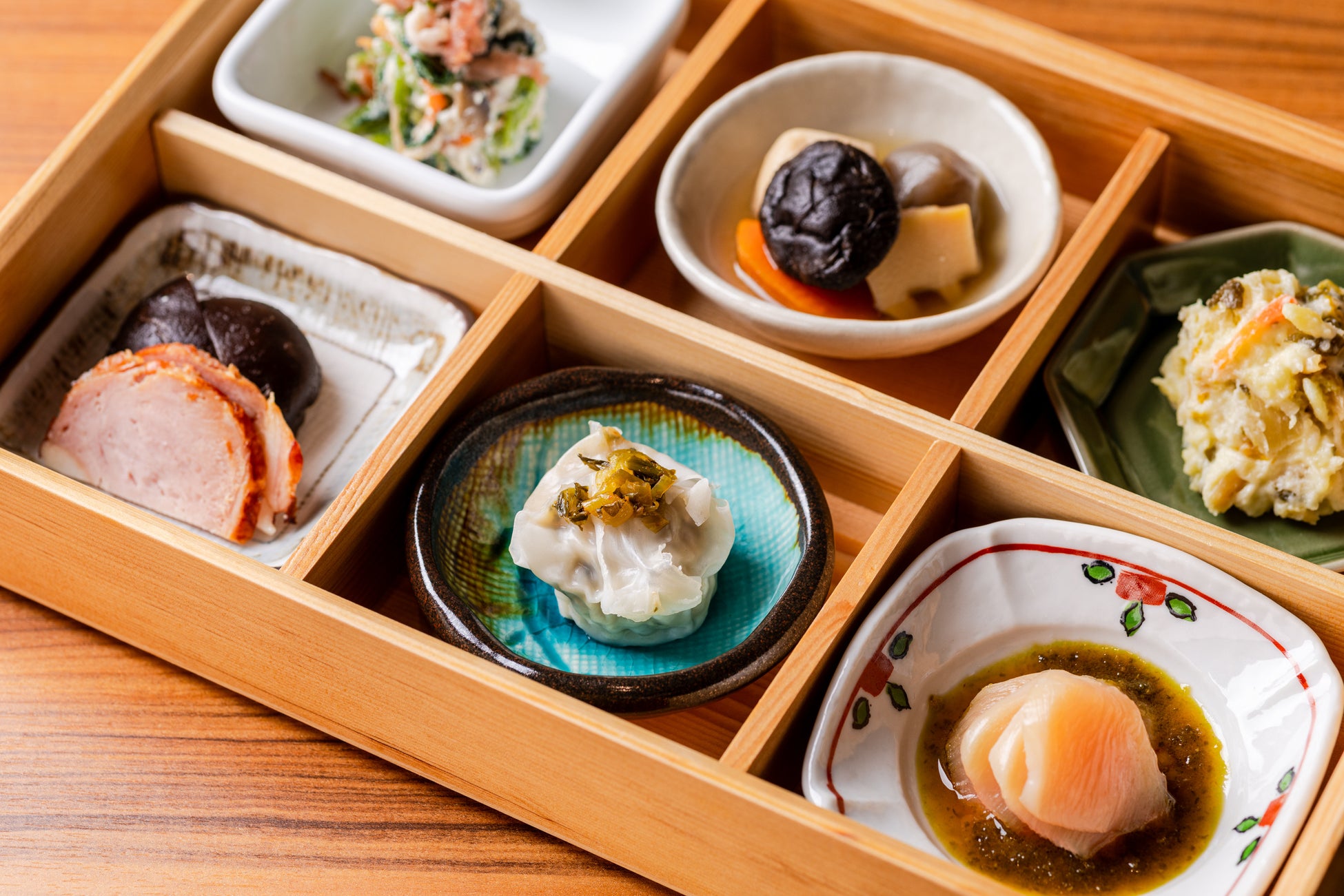 長崎豪斯登堡高湯涮涮鍋「おかか」11月1日開幕 九州首店、現削鰹節一番高湯