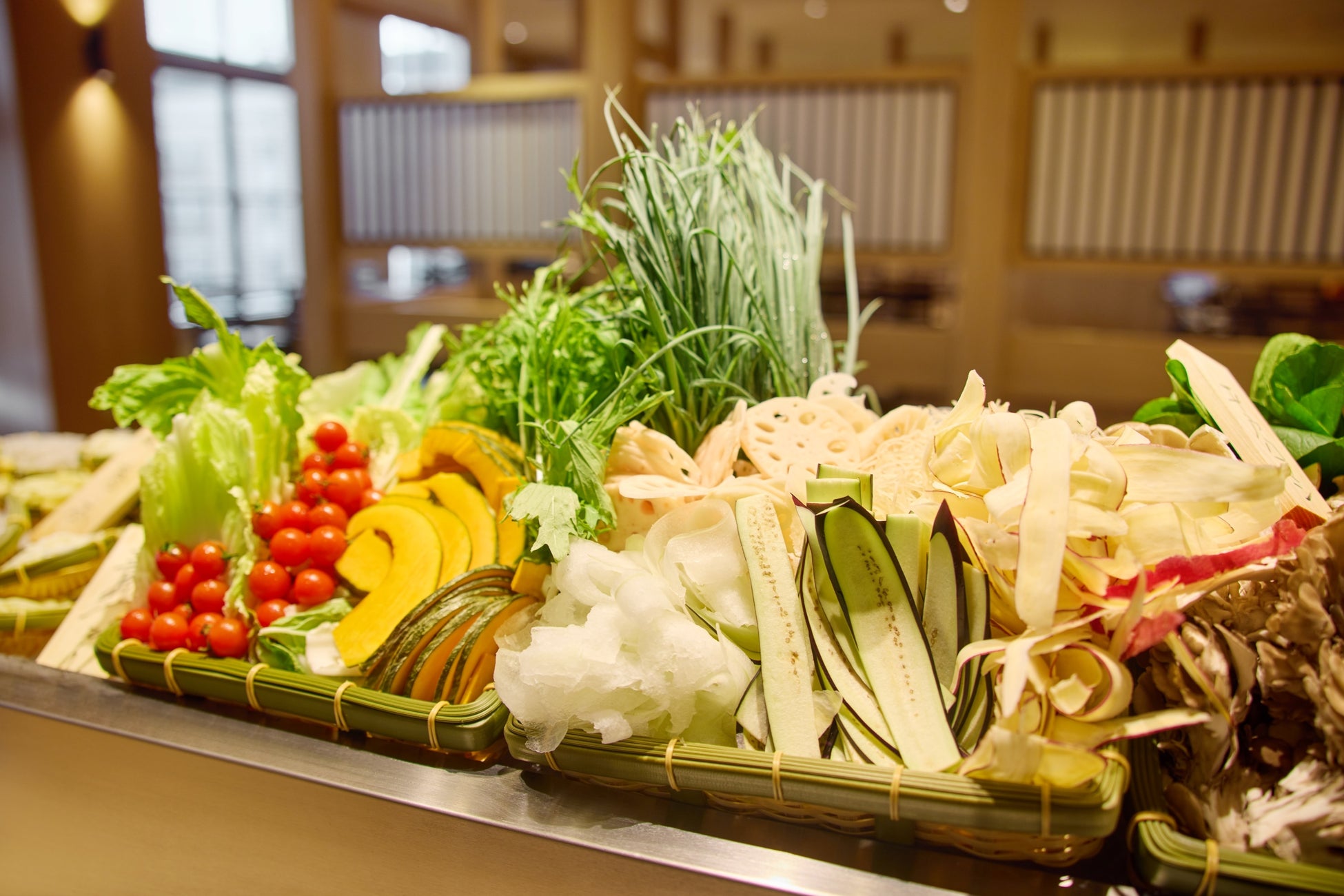 長崎豪斯登堡高湯涮涮鍋「おかか」11月1日開幕 九州首店、現削鰹節一番高湯