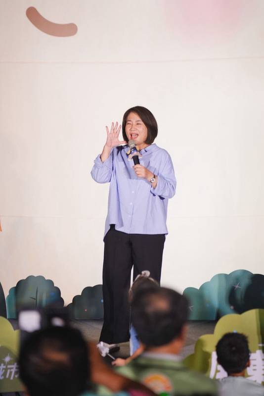 「HELLO萬！」點亮萬丹森林公園    萬聖節變裝派對、香蕉哥哥唱跳帶動親子歡樂