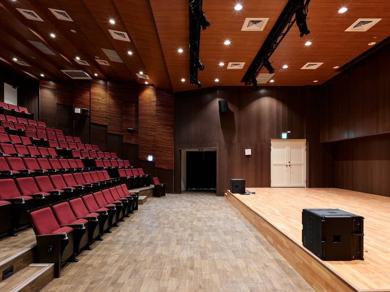 看電影不用百里奔波!恆春文化中心「半島大戲院」強檔片單出爐 《奧德賽》、《洛基:一戰成名》接力上映