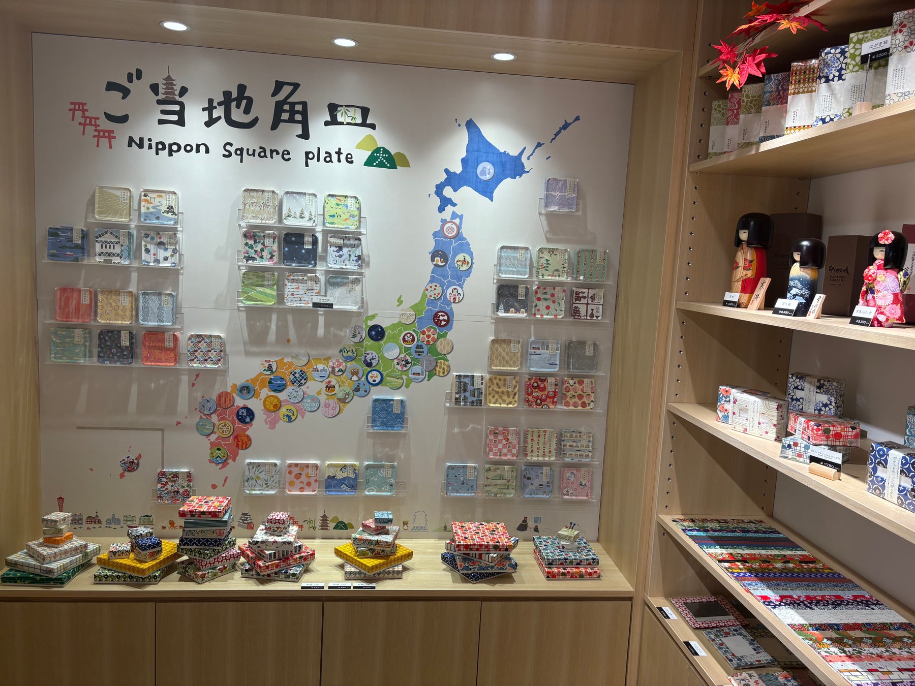 京都柳馬場六角和雜貨「笑風堂」本店開幕 傳承明治26年創業鈴木松風堂紙加工技藝