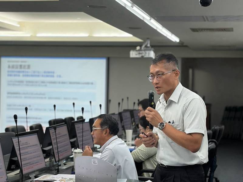 便民、透明一次到位! 經發局臺南工業區管理平台獲「晶廉獎」機關組特優