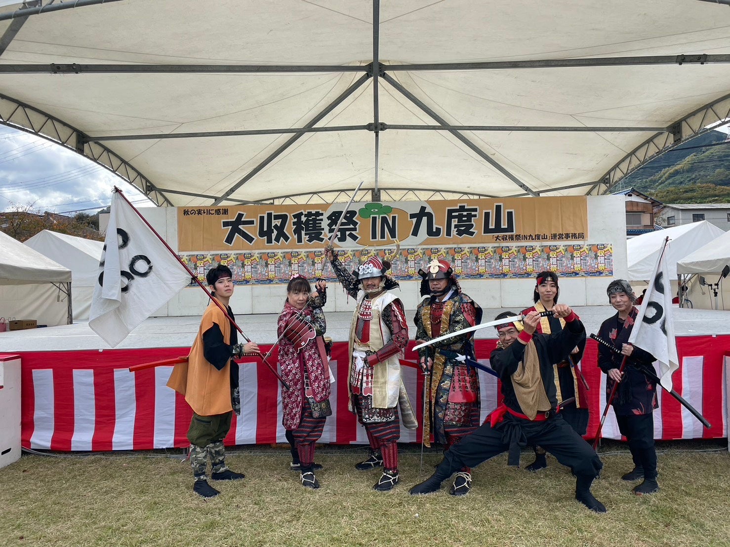 南海觀光列車「GRAN天空」11月1、7日九度山推廣 真田武將隊上車、介紹日本一富有柿