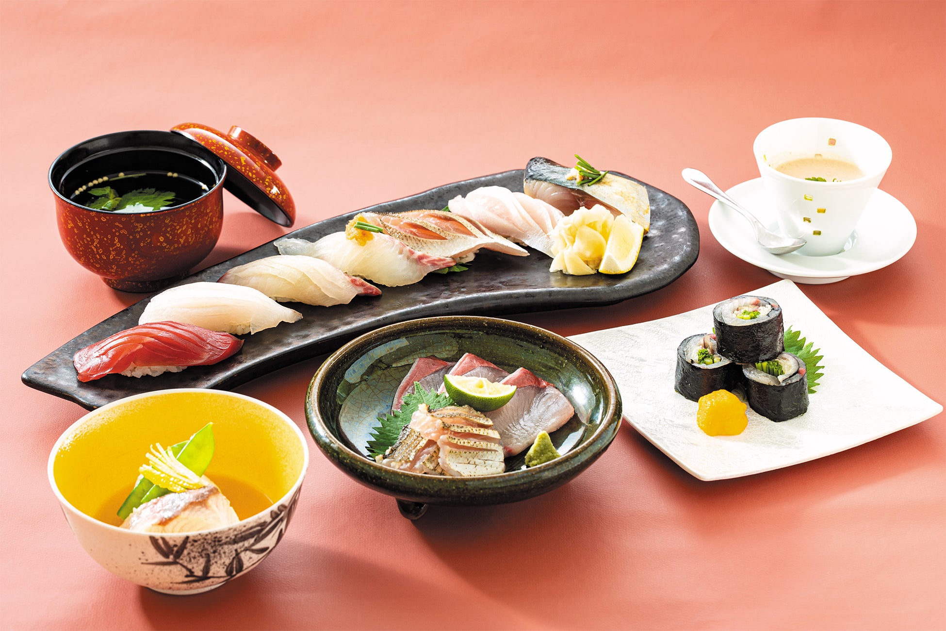 淡路Highway Oasis壽司店「Sushi富」11月限定「霜月」套餐　鰤魚、梭子魚、鯖魚4,800日圓