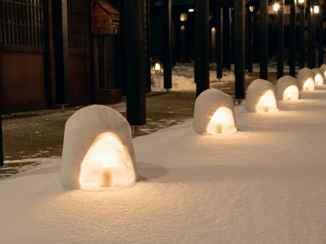 星野集團界Alps「雪國雁木燈」2027年1月4日起 50座雪屋燈籠點亮信州冬夜