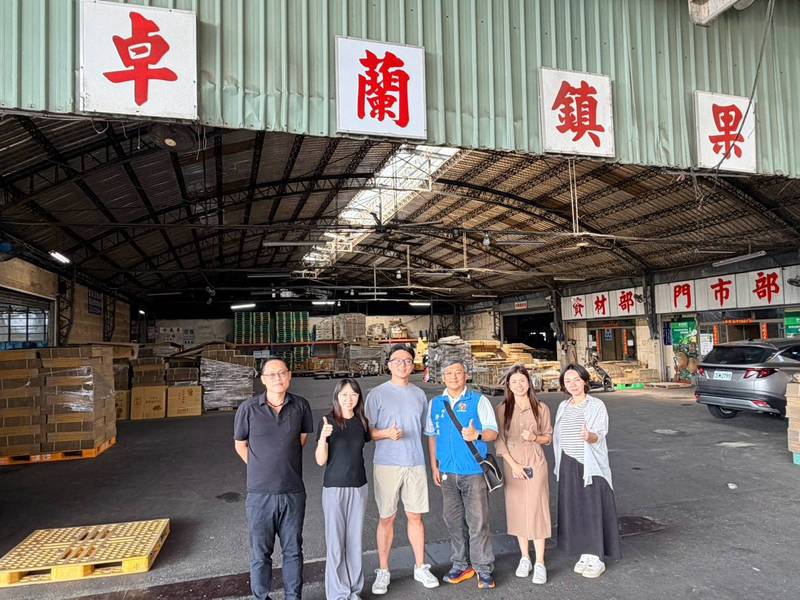 苗栗柑橘還沒熟,加拿大市場買家先來了!