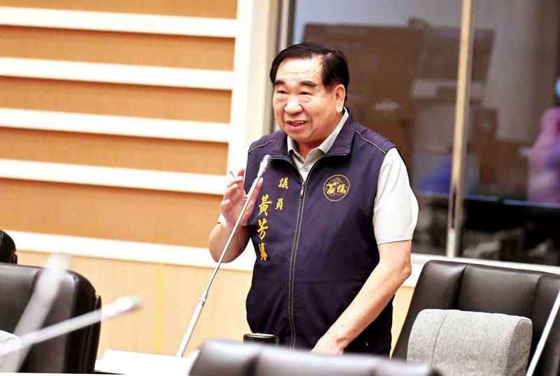 苗縣議員提議設匹克球場 鍾東錦允山佳國小體育館完工後劃設
