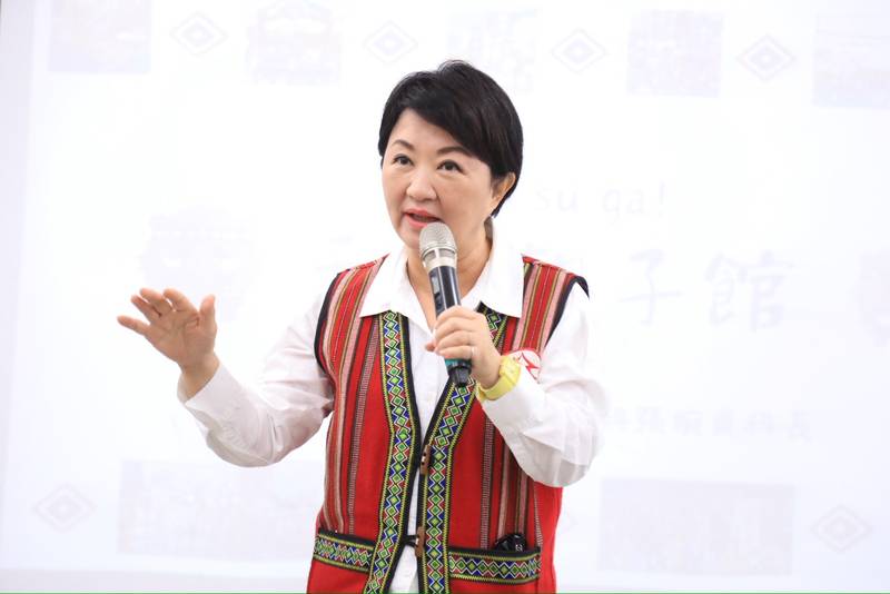 和平專案首站視察全國海拔最高親子館! 盧市長:免費育兒資源深入原鄉、照顧更多家庭
