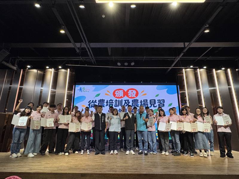 中市28位青年完成從農培訓!14位農場主傳承實務經驗 農業局助青農扎根在地
