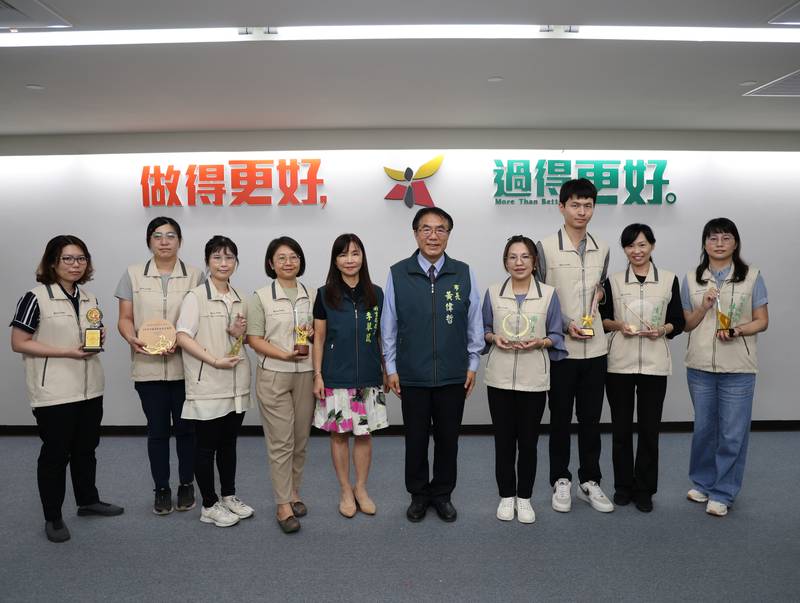 台南健康城市及全齡照顧成果獲肯定 黃偉哲期勉打造世代共融宜居城市