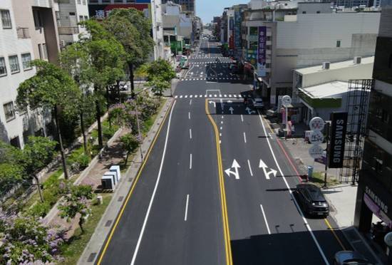 南市持續優化道路安全環境　路平工程結合人行空間營造友善交通