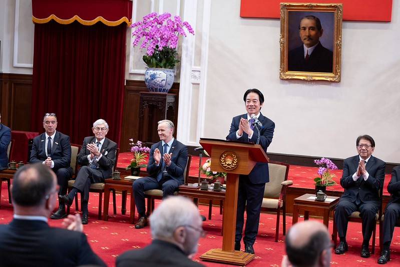 總統感謝福爾摩沙俱樂部堅定支持臺灣　盼深化臺歐友誼並攜手建立可信賴民主供應鏈
