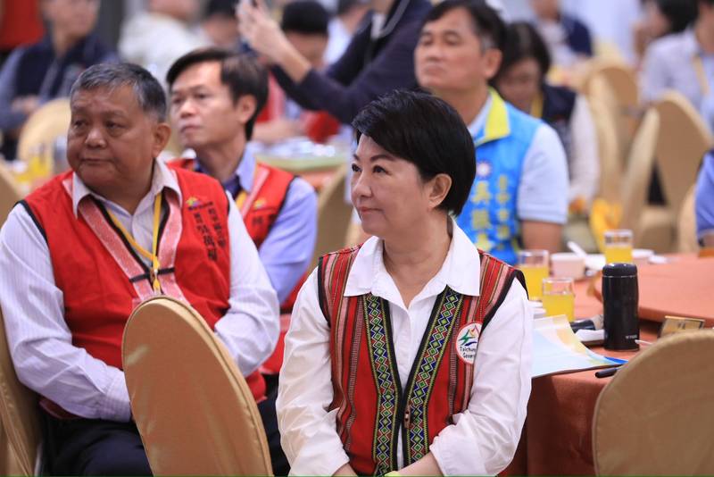 貫徹「到府服務」精神！ 盧市長率市府團隊赴和平區座談 傾聽地方建言列管追蹤