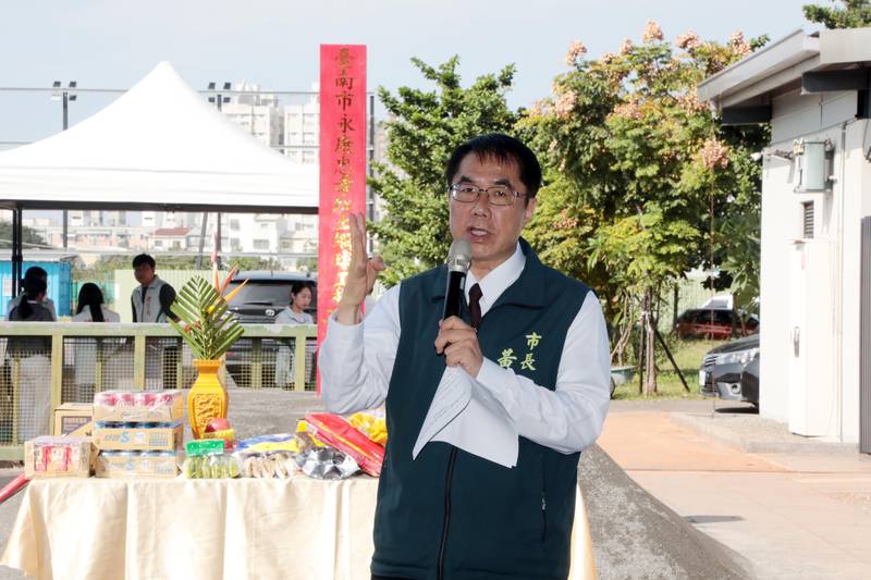 永康忠孝網球場光電工程開工 黃偉哲:打造風雨球場、新增4面匹克球場